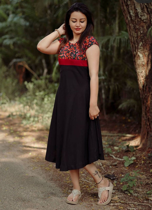 Red And Black Rayon Printed Western Dress